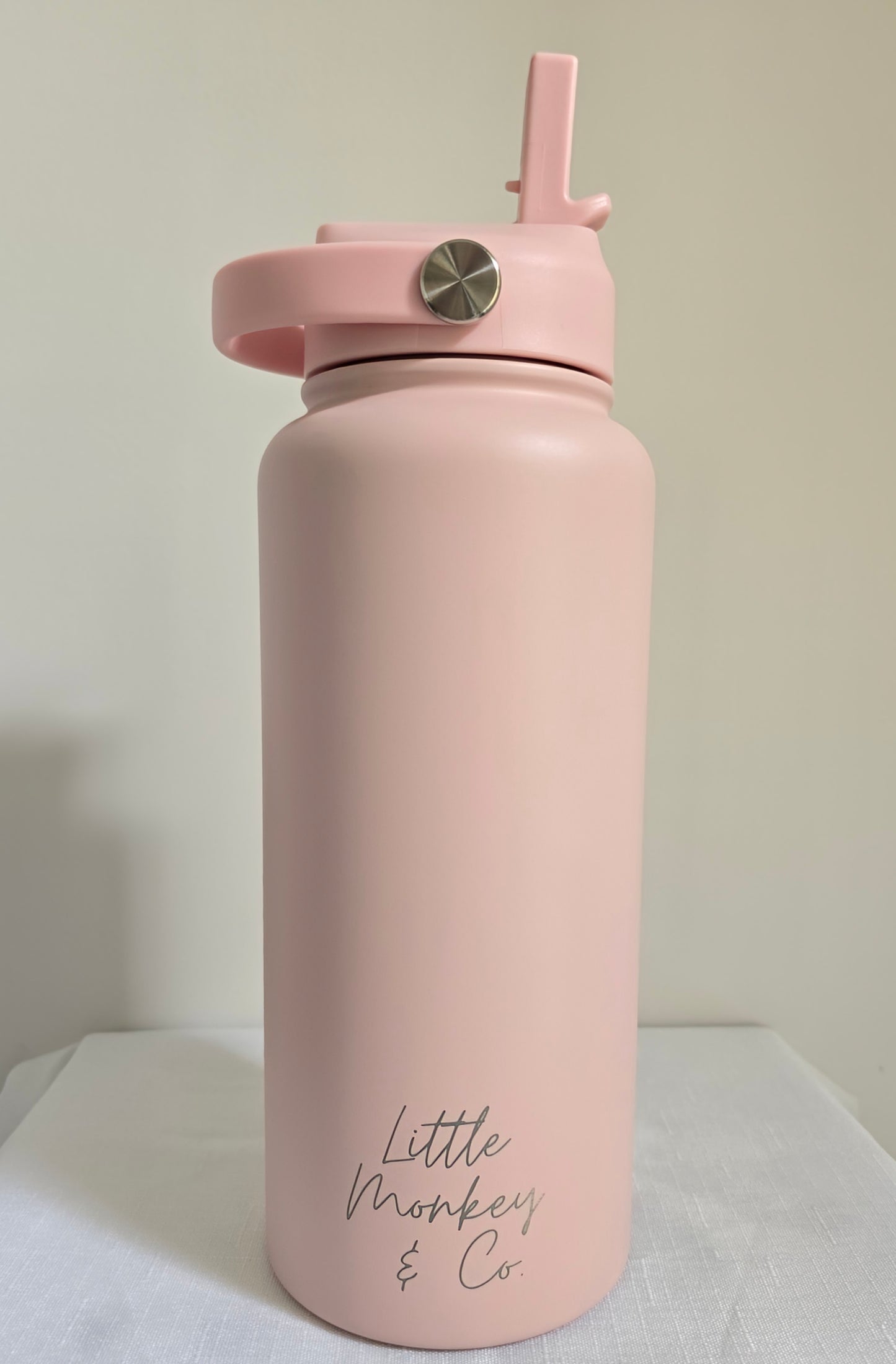1Litre Insulated Drink Bottle – Straw Lid & Handle (not customised)
