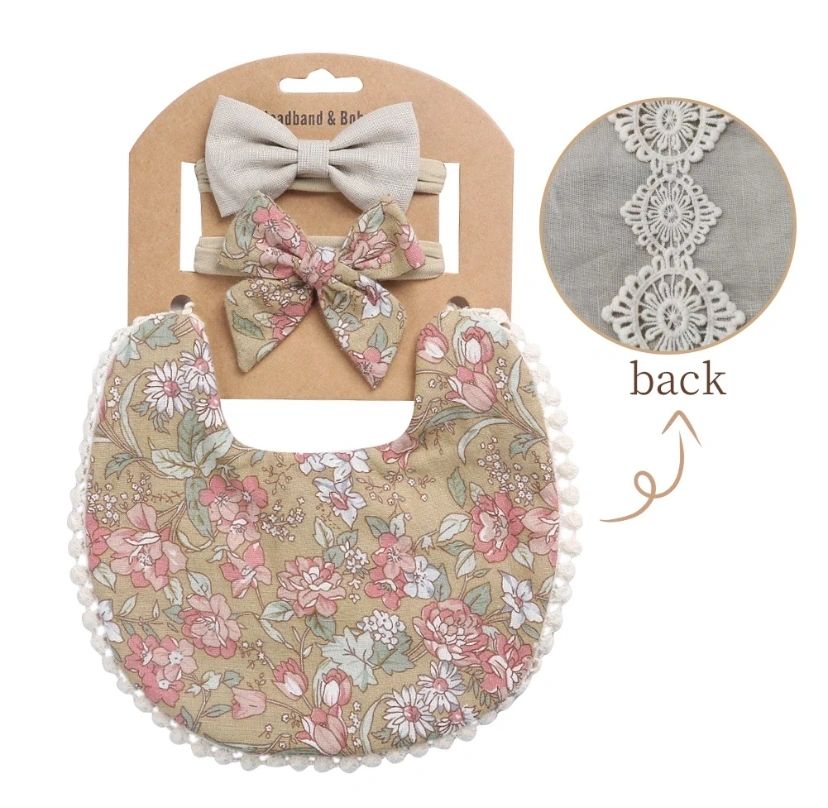 Reversible Bib & Bow Sets