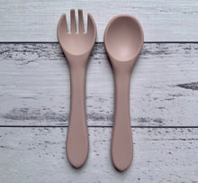 Load image into Gallery viewer, Silicone Cutlery Set
