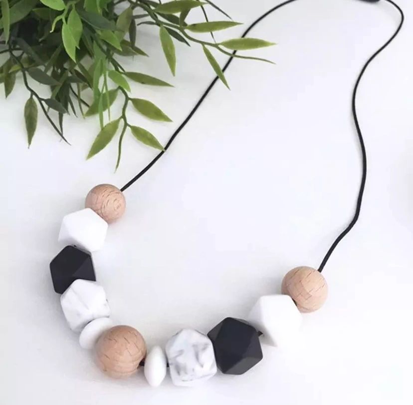 “Marvis Marble” Silicone Mum Necklace