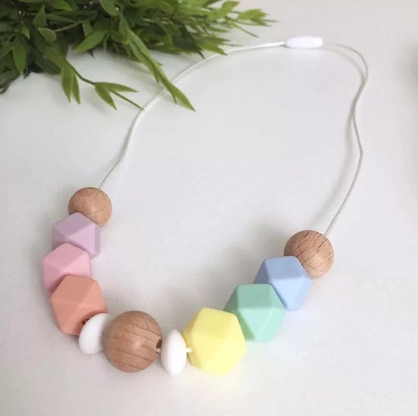 “Over The Rainbow” Silicone Mum Necklace